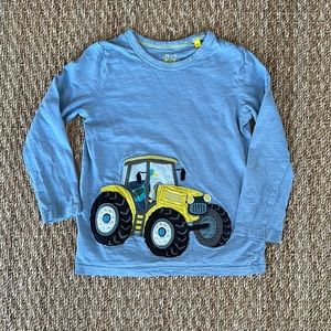 Mini Boden Appliqué long sleeve t, size 5-6